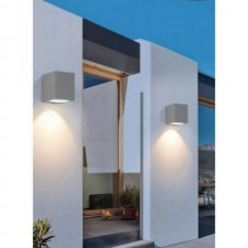 APPLIQUE LAMPADA DA PARETE QUADRATO COLORE BIANCO ATTACCO GU10 IP65 