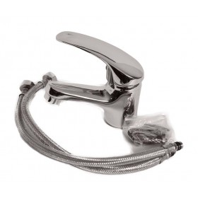 Rubinetto cromato lavandino bagno