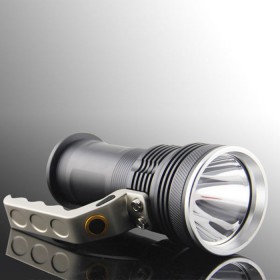 Torcia multifunzione ricaricabile 800 Lumens